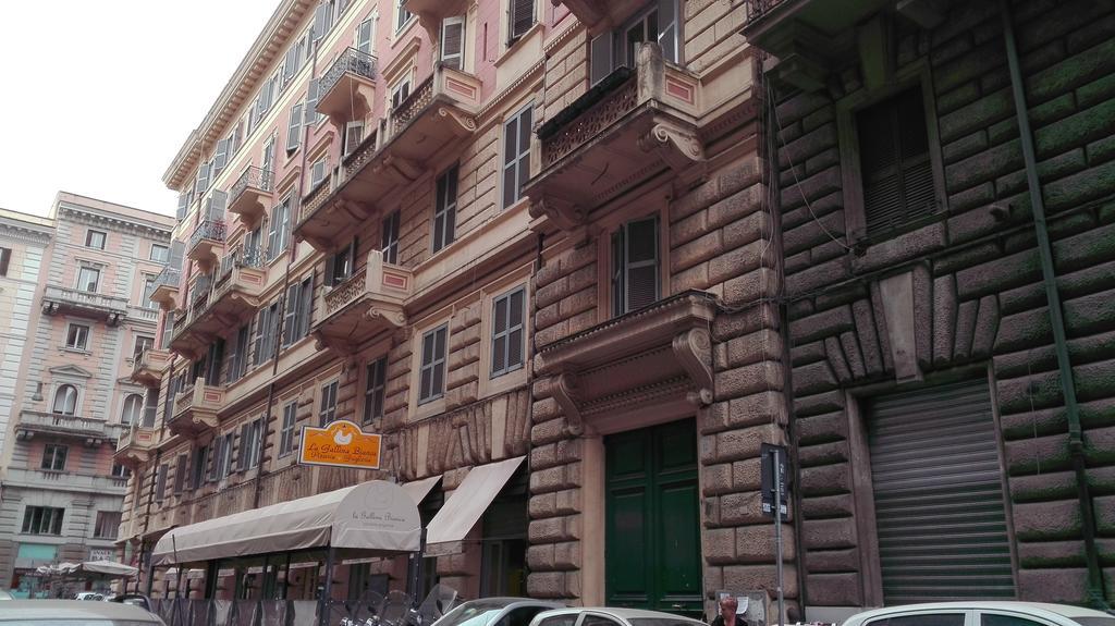Casa Vacanza Colosseo — Foto 1